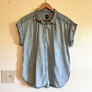 Gap Denim Dolman Shirt with Washwell - Large